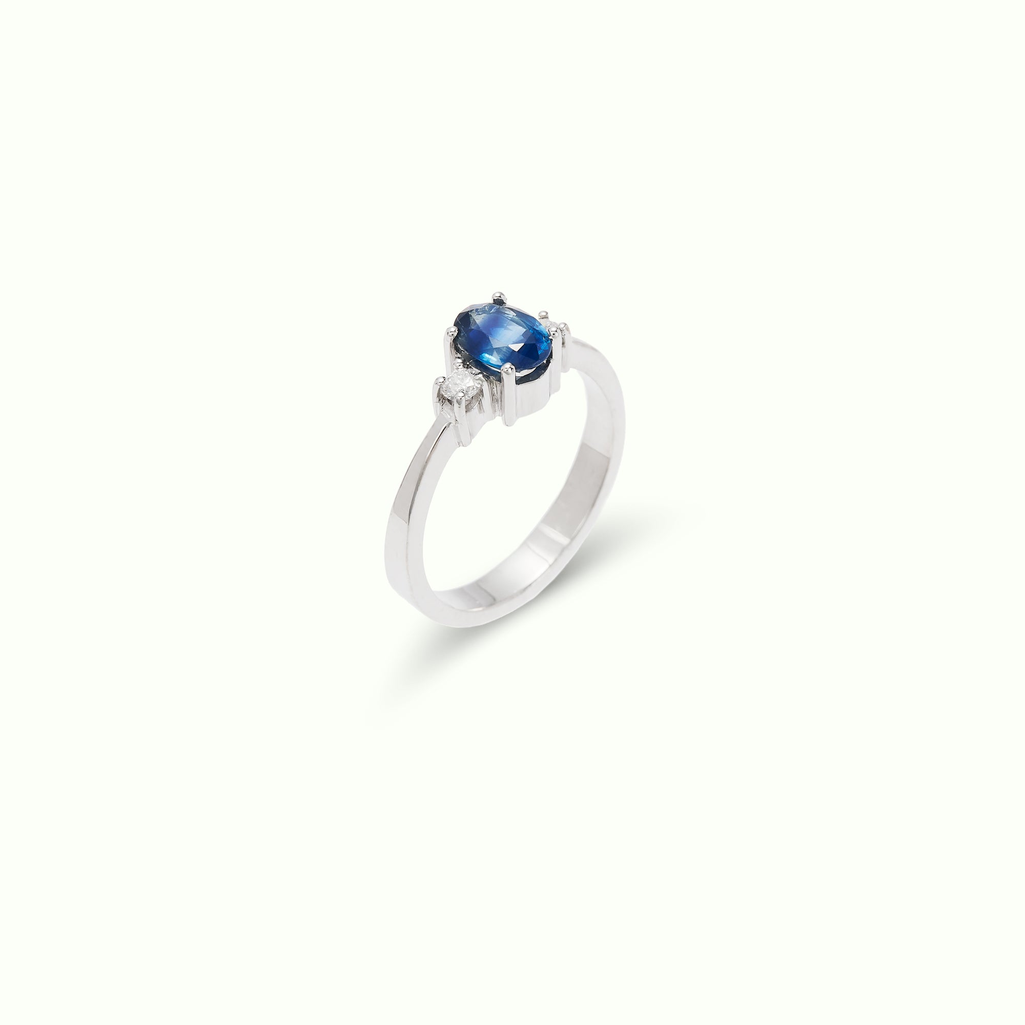 Anell solitari Destí Bold Sàfir Blau i Diamants