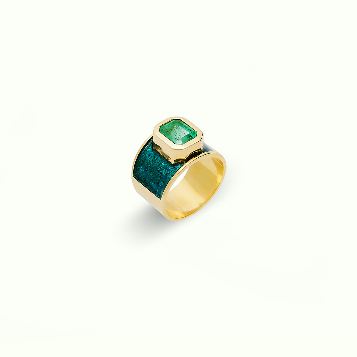 Ring M Bold Emerald Enamel Green